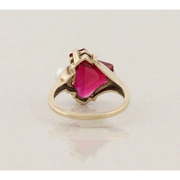10k Yellow Gold Lab Created Ruby & Freshwater Pearl Ring Size 7 1/4 - Picture 7 of 7